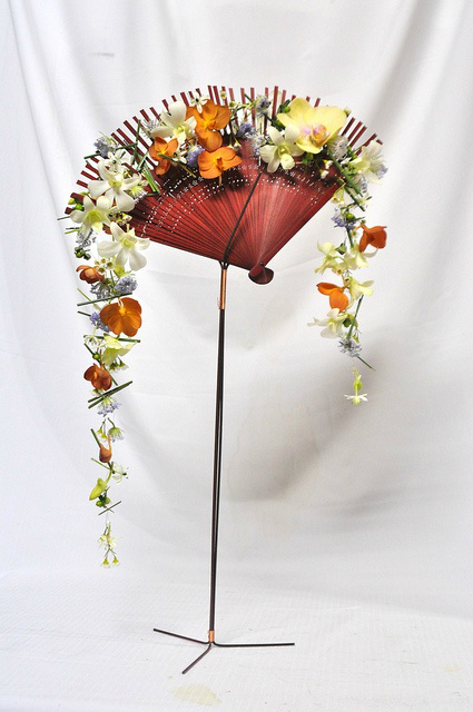 Table Flowers with Traditional Chinese Characteristics